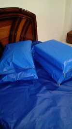 Guarujá Pitangueiras Apartment with Air Conditioning, Garage, Cable TV and Internet