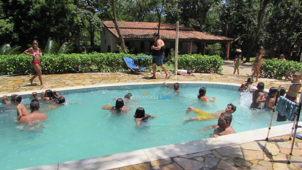 Granja para alquiler de vacaciones em Caraguatatuba (Rio do Ouro)