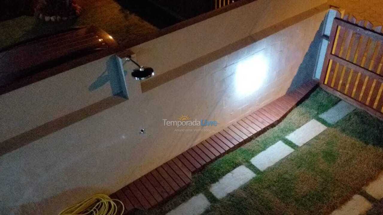 Casa para aluguel de temporada em Palhoça (Guarda do Embaú)