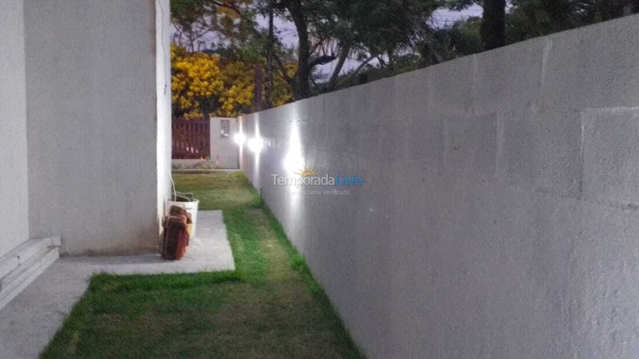 Casa para aluguel de temporada em Palhoça (Guarda do Embaú)