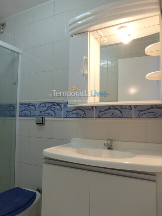 Apartamento para aluguel de temporada em Guarujá (Pitangueiras)