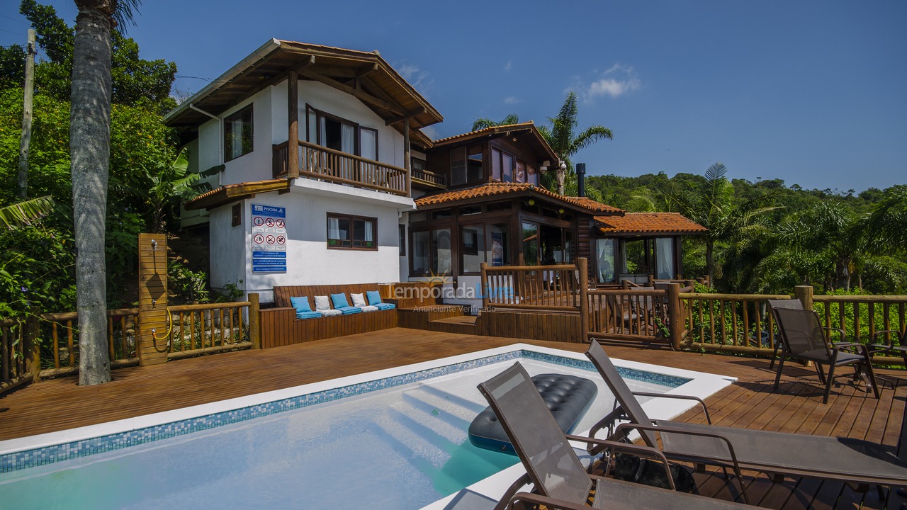 Casa para alquiler de vacaciones em Garopaba (Praia do Silveira)