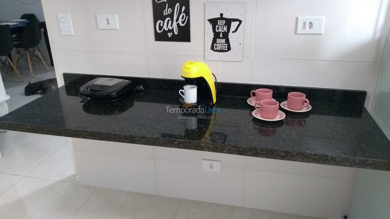 Apartamento para aluguel de temporada em Ubatuba (Itaguá)