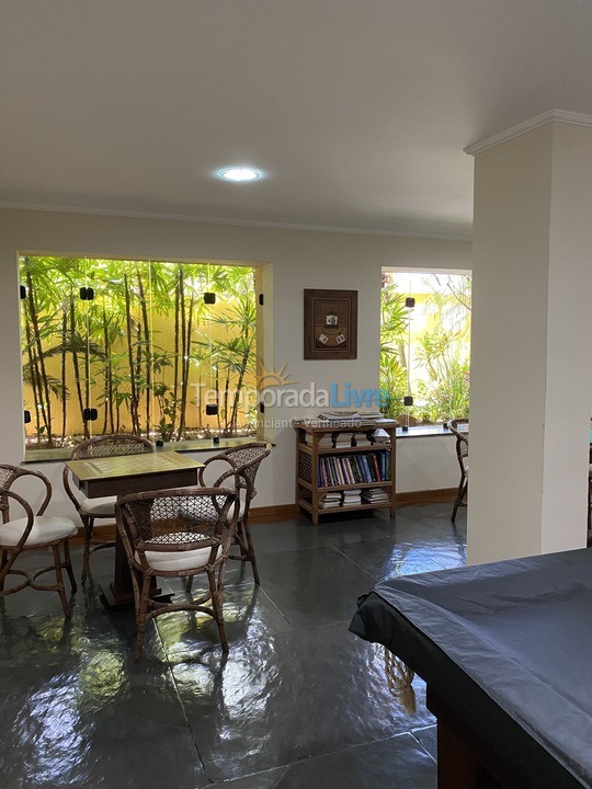 Apartment for vacation rental in Guarujá (Enseada)