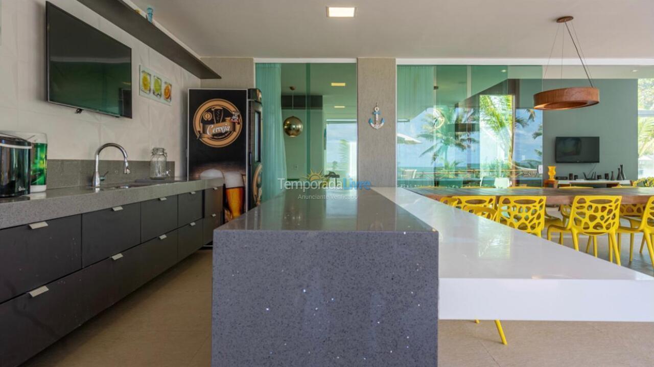 Casa para aluguel de temporada em Camaçari (Praia de Guarajuba)