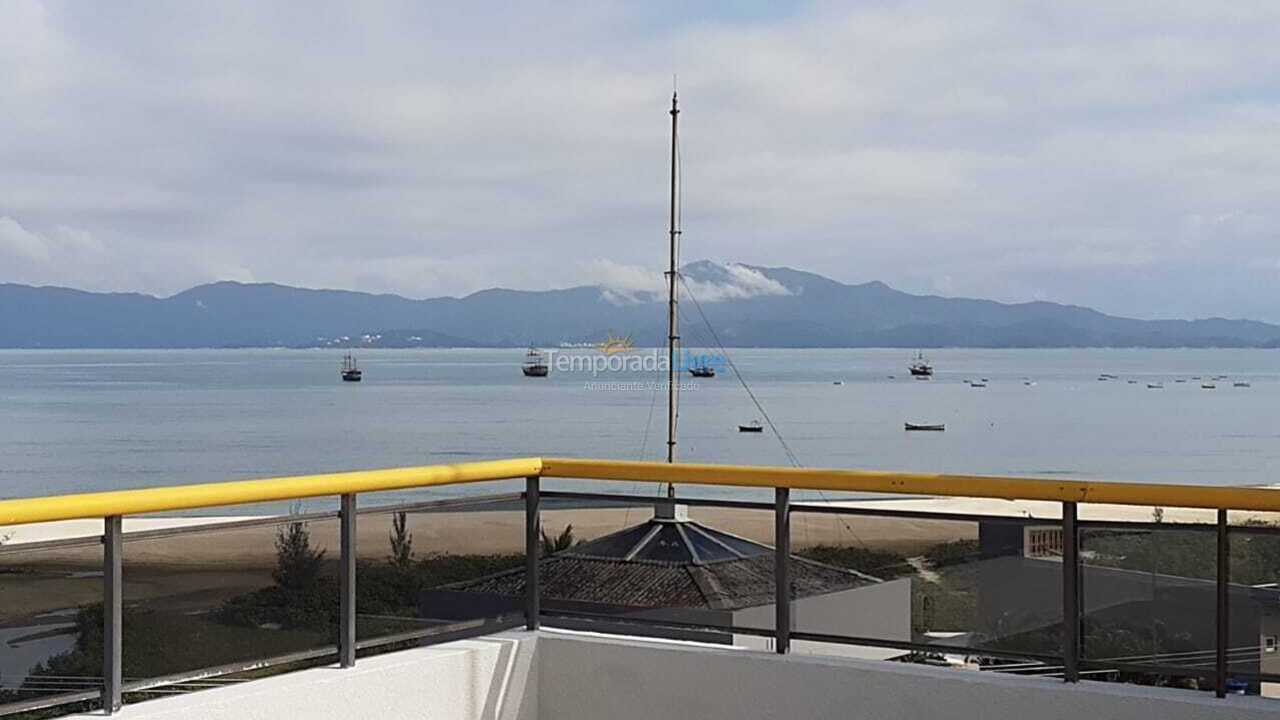 Apartment for vacation rental in Florianópolis (Ponta das Canas)