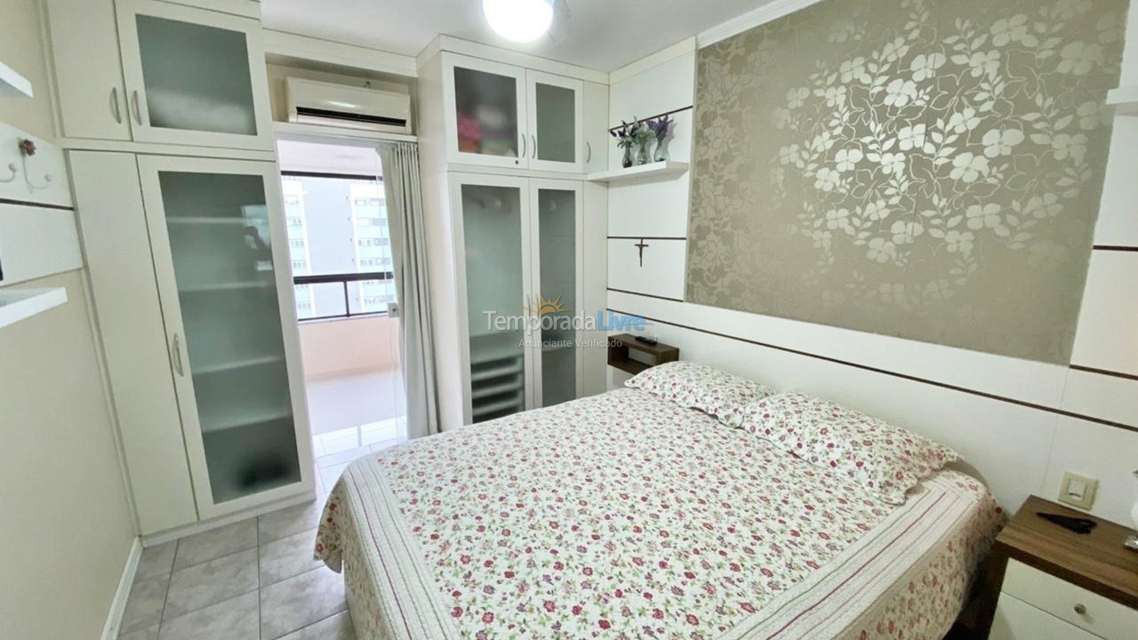 Apartamento para aluguel de temporada em Balneário Camboriú (Praia Central)