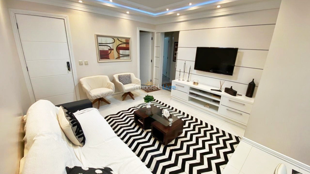 Apartamento para aluguel de temporada em Balneário Camboriú (Praia Central)