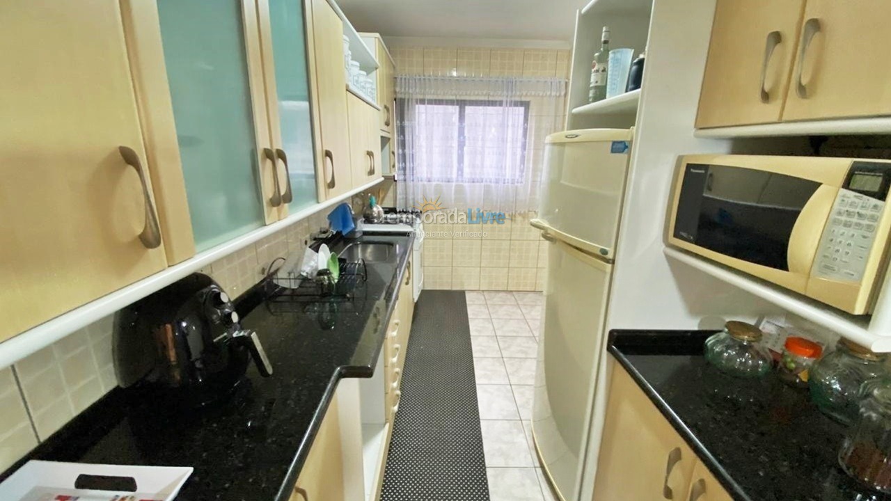 Apartamento para aluguel de temporada em Balneário Camboriú (Praia Central)