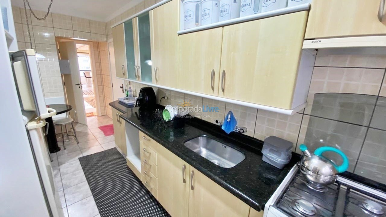 Apartamento para aluguel de temporada em Balneário Camboriú (Praia Central)