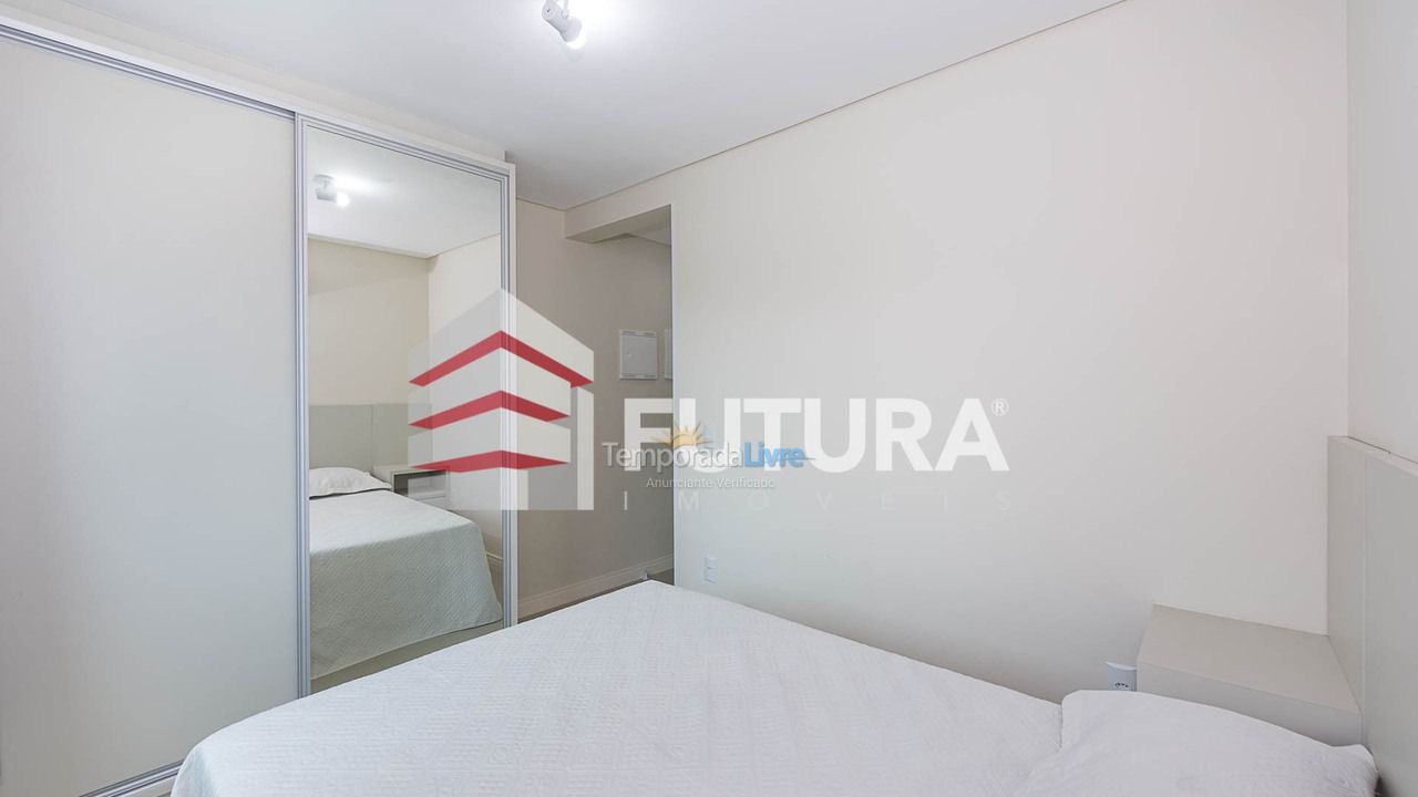 Apartamento para aluguel de temporada em Bombinhas (Canto Grande)