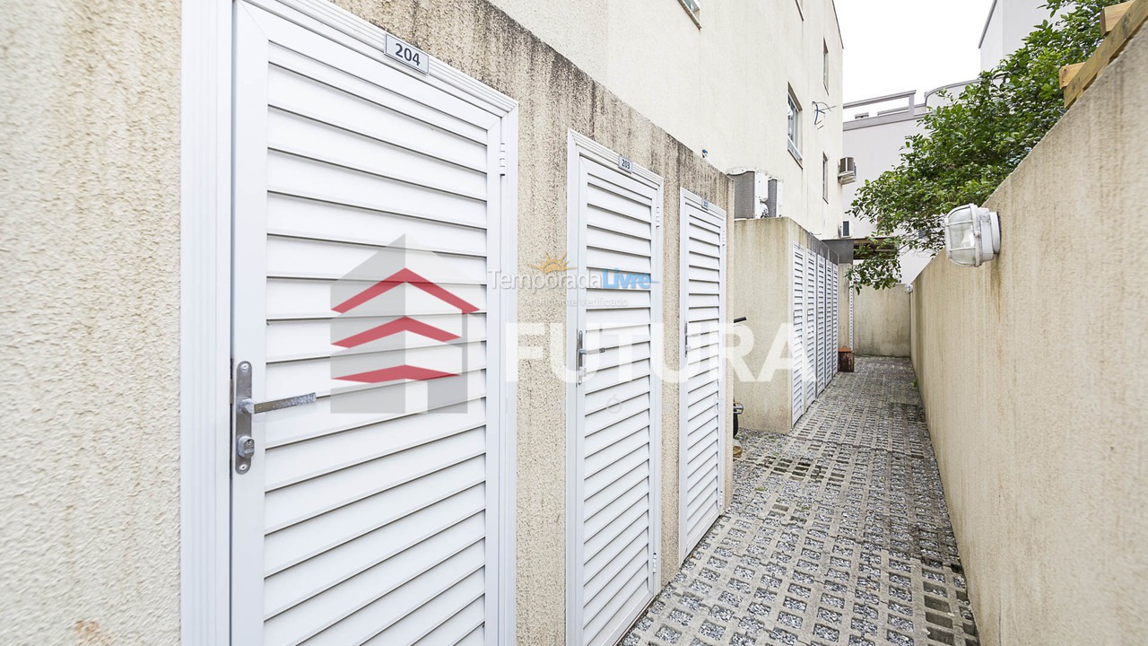 Apartamento para aluguel de temporada em Bombinhas (Canto Grande)