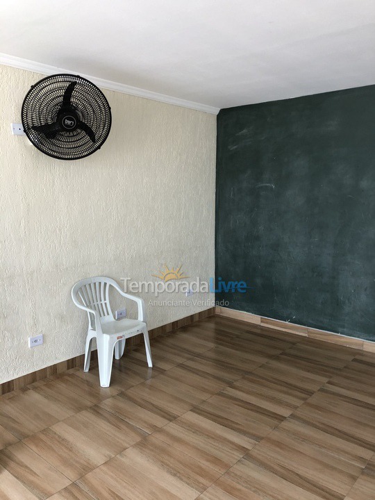 Apartamento para aluguel de temporada em Guarujá (Balneário Cidade Atlântica Guarujá)