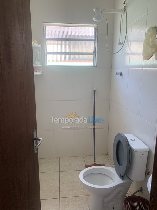 Casa para aluguel de temporada em Mongaguá (Vila Loty)