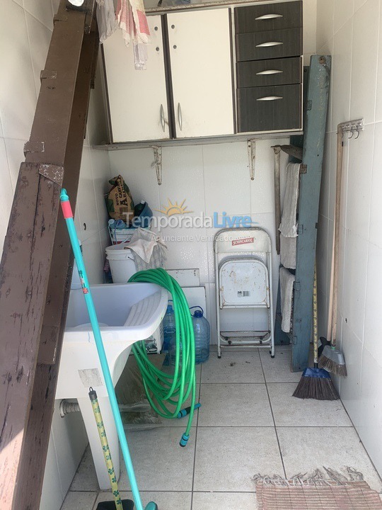 Casa para aluguel de temporada em Mongaguá (Vila Loty)