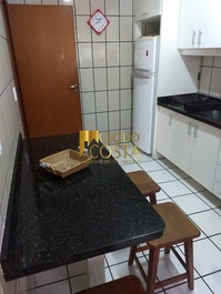 Ótimo Apartamento com 02 Dormitórios em Meia Praia - Itapema/SC