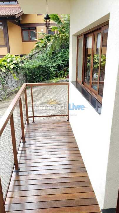 House for vacation rental in Ilhabela (Siriúba)