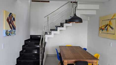 House facing the sea