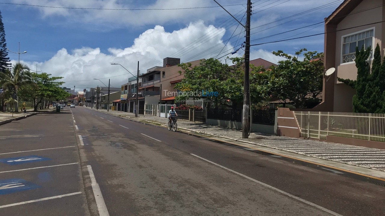 Apartment for vacation rental in São Francisco do Sul (Enseada)
