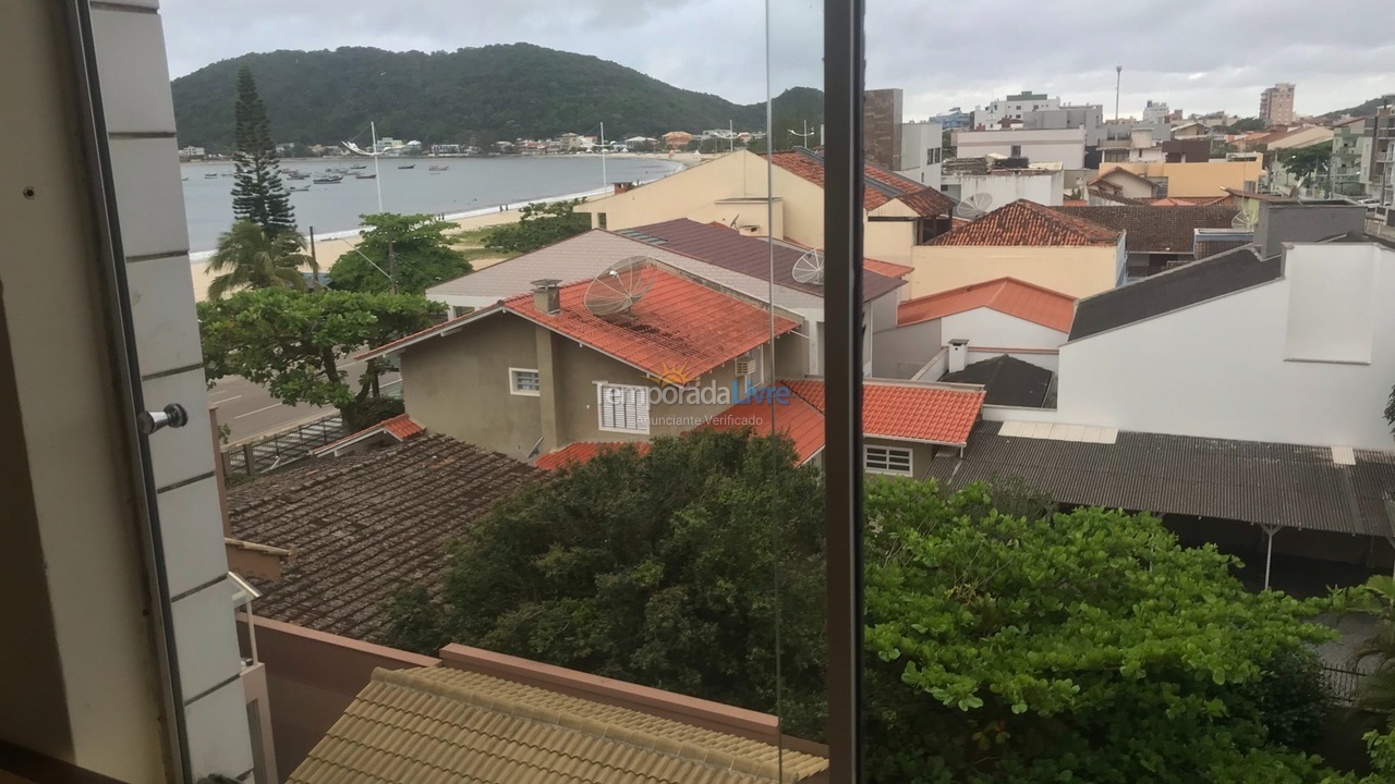 Apartment for vacation rental in São Francisco do Sul (Enseada)