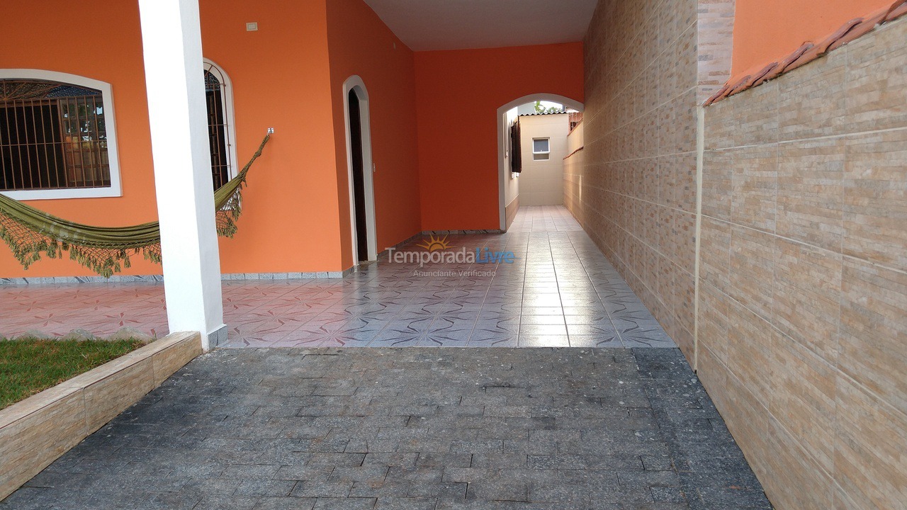 Casa para aluguel de temporada em Peruíbe (Jd Mar E Sol)