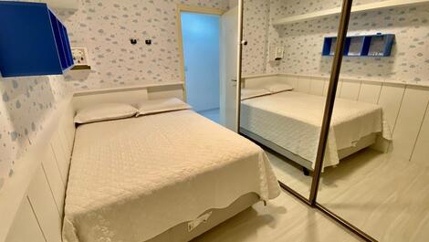 O MELHOR APARTAMENTO FRENTE MAR FINAMENTE MOBILIADO COMPLETO