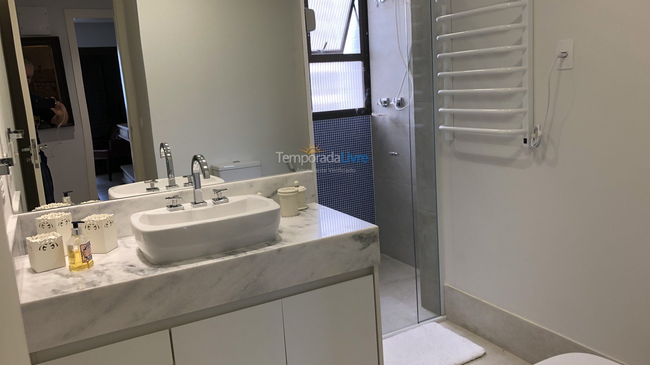 Apartment for vacation rental in Bertioga (Riviera de São Lourenço)