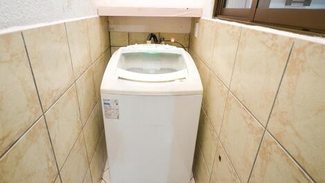 Apartamento com 3 quartos no centro de Bombinhas - RB 04