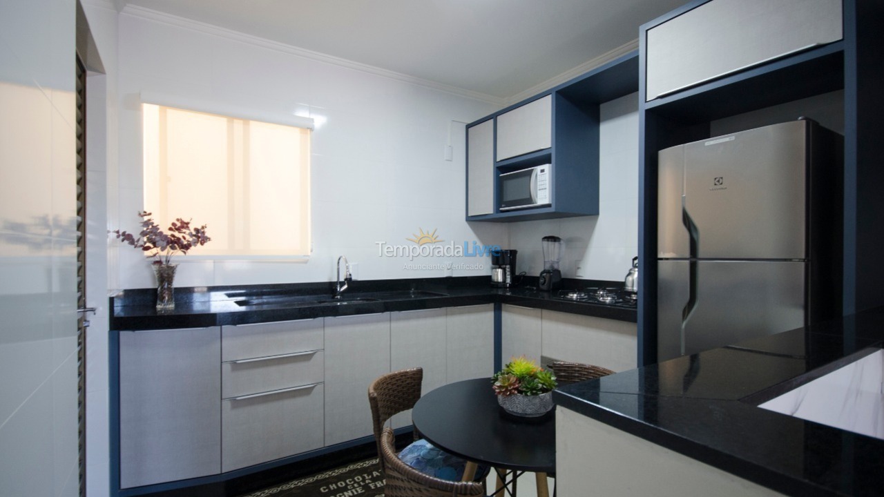 Apartamento para aluguel de temporada em Bombinhas (Praia de Bombinhas)