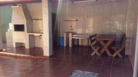 Casa con piscina / Ubatuba /