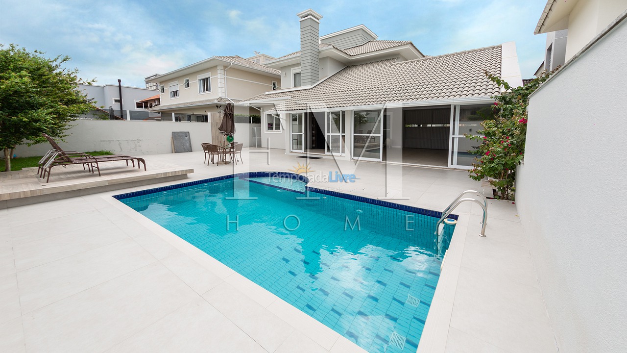 House for vacation rental in Florianopolis (Jurerê Internacional)