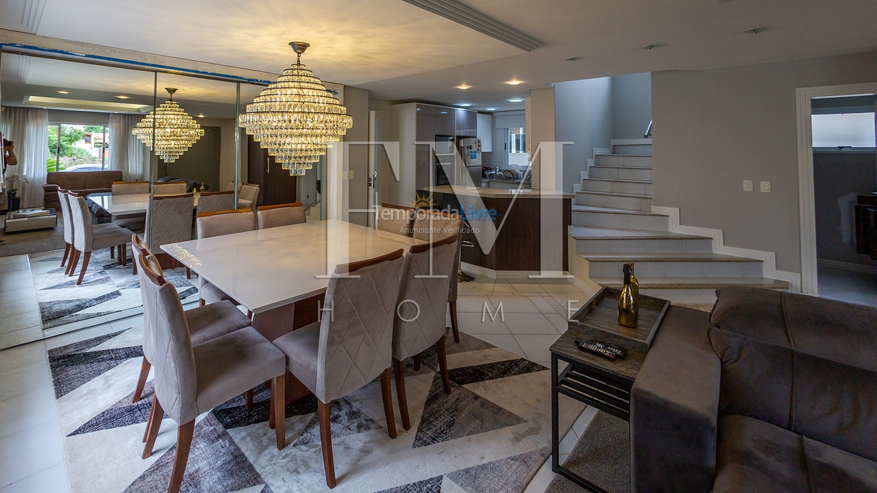 House for vacation rental in Florianopolis (Jurerê Internacional)