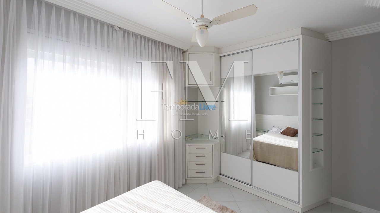 House for vacation rental in Florianopolis (Jurerê Internacional)