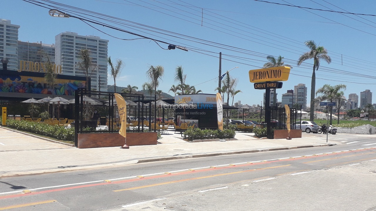 Apartment for vacation rental in Guarujá (Enseada)