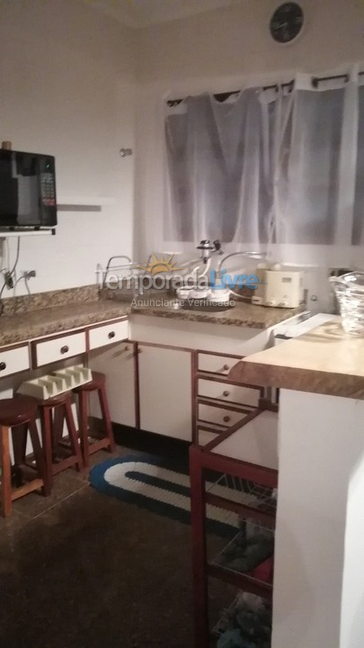 Apartamento para alquiler de vacaciones em Campos do Jordão (Vila Floresta)