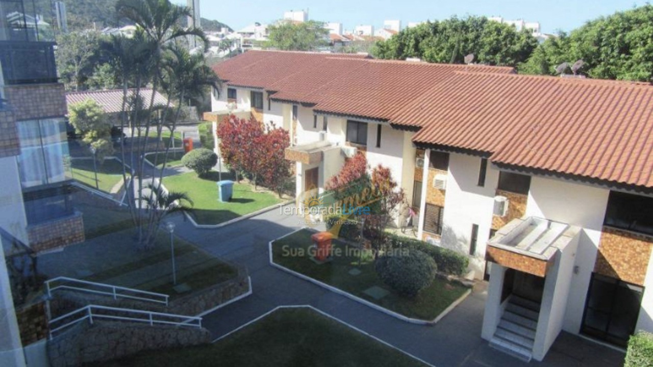 Apartamento para alquiler de vacaciones em Florianópolis (Praia Brava)