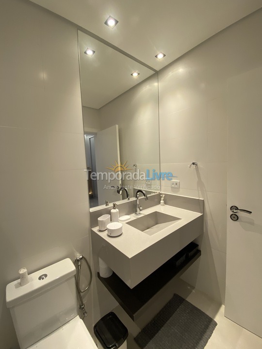 Casa para aluguel de temporada em Bertioga (Riviera de São Lourenço)