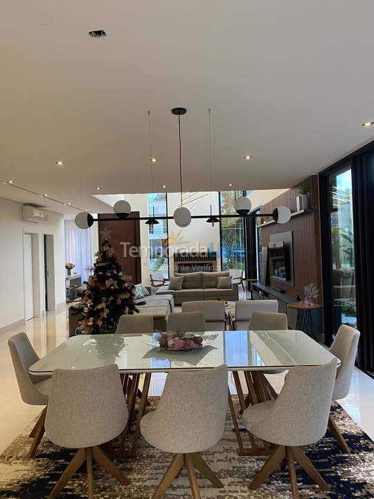 Casa para aluguel de temporada em Bertioga (Riviera de São Lourenço)