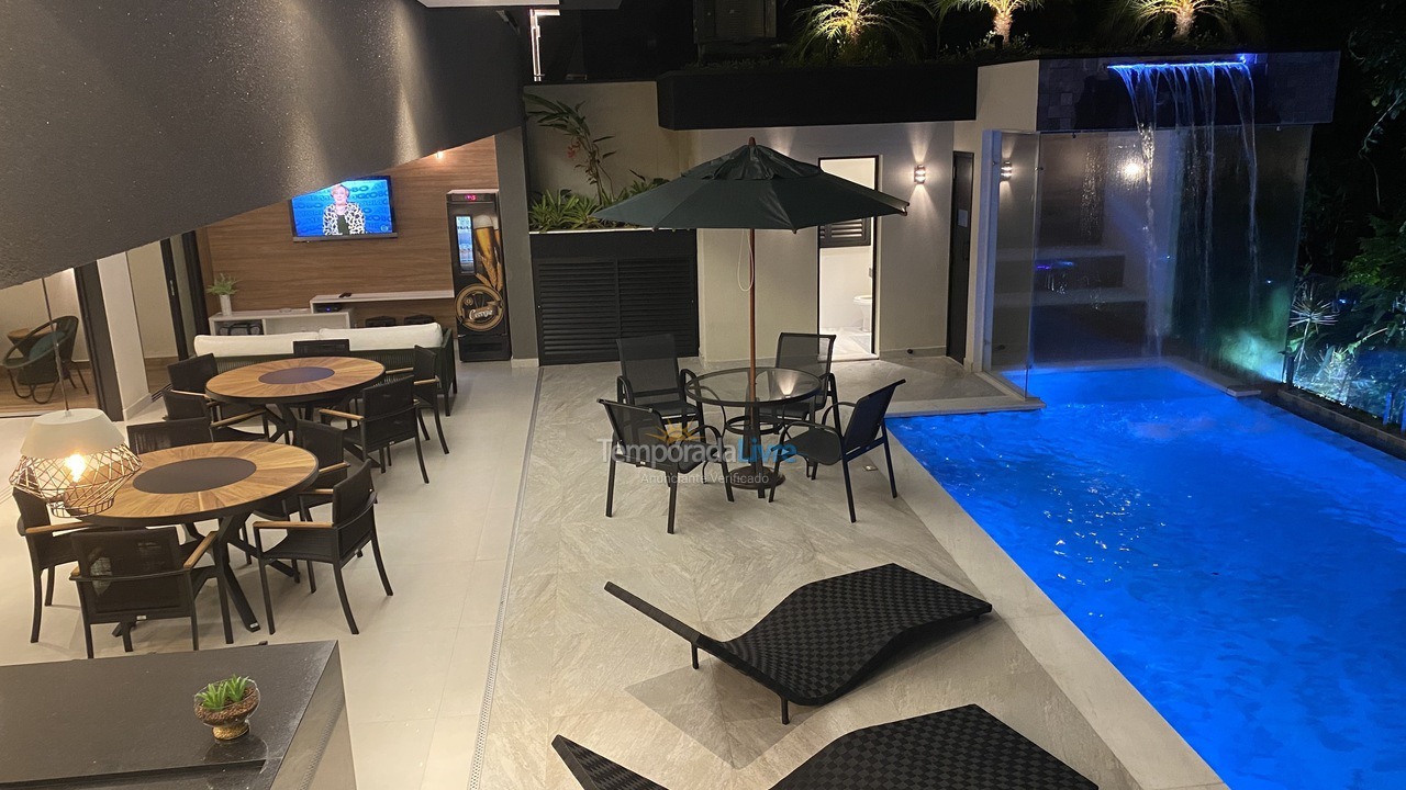 Casa para aluguel de temporada em Bertioga (Riviera de São Lourenço)