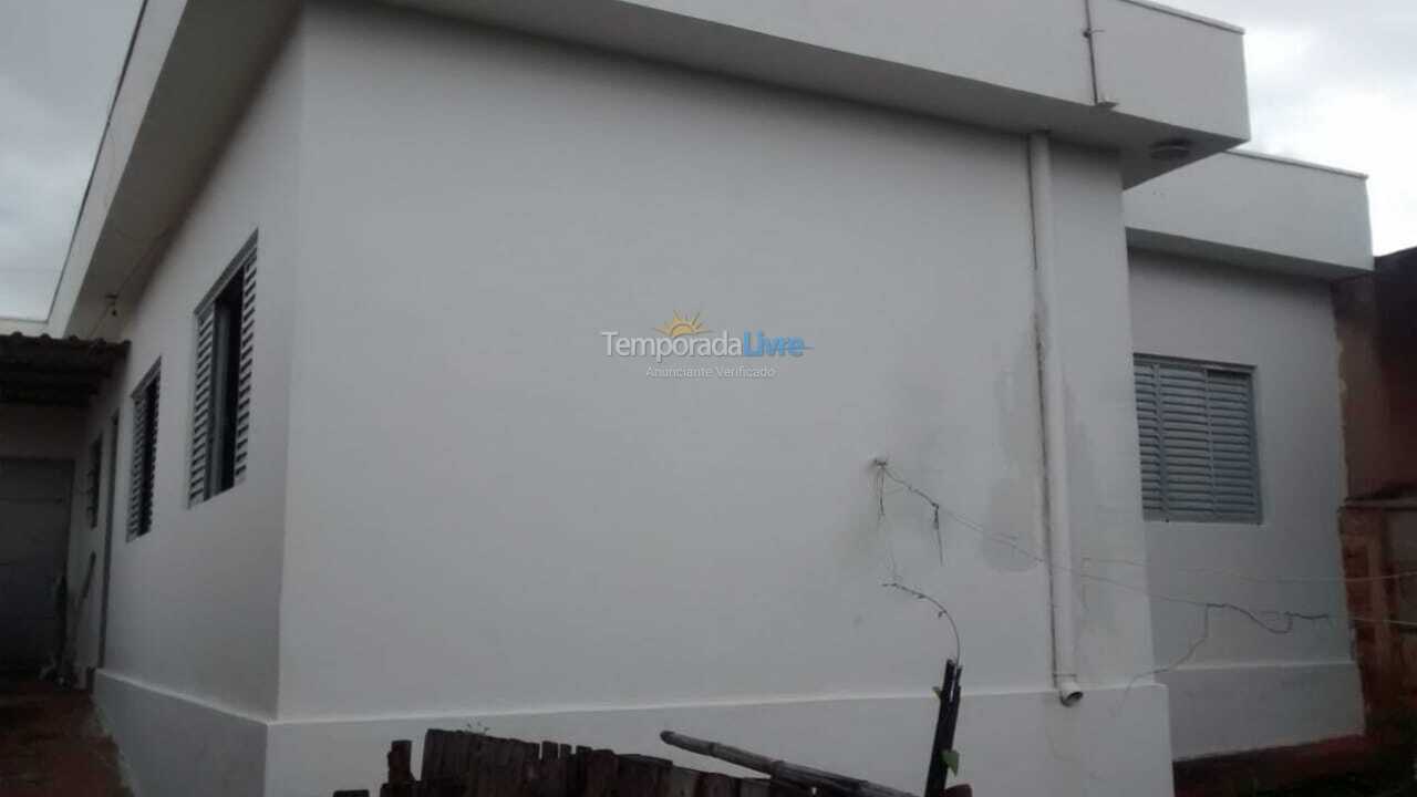 Casa para aluguel de temporada em Piumhi (Bairro Cidade Nobre)