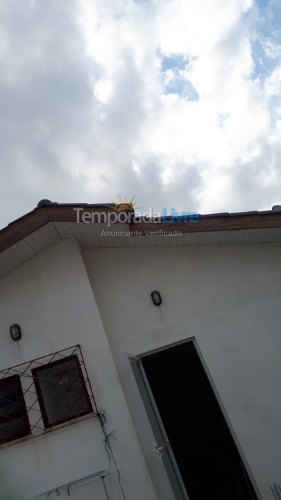 Casa para aluguel de temporada em Florianopolis (Praia dos Ingleses)