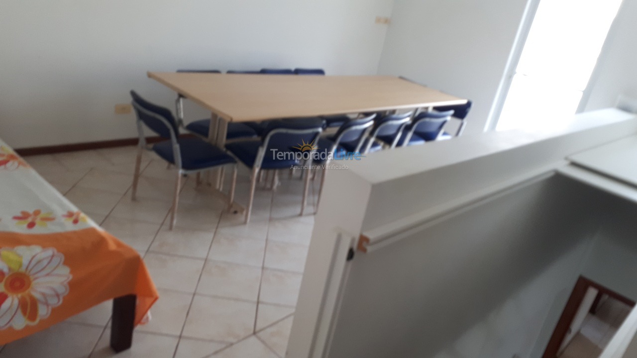 Casa para aluguel de temporada em Florianopolis (Praia dos Ingleses)