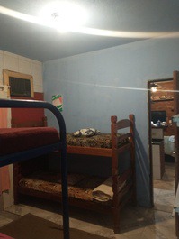 Quarto n2 com Duas beliche 1 ar condicionado