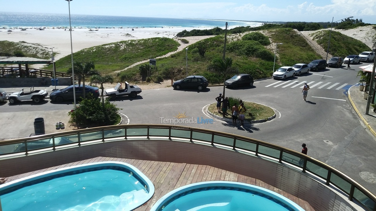 Apartamento para aluguel de temporada em Arraial do Cabo (Praia Grande)