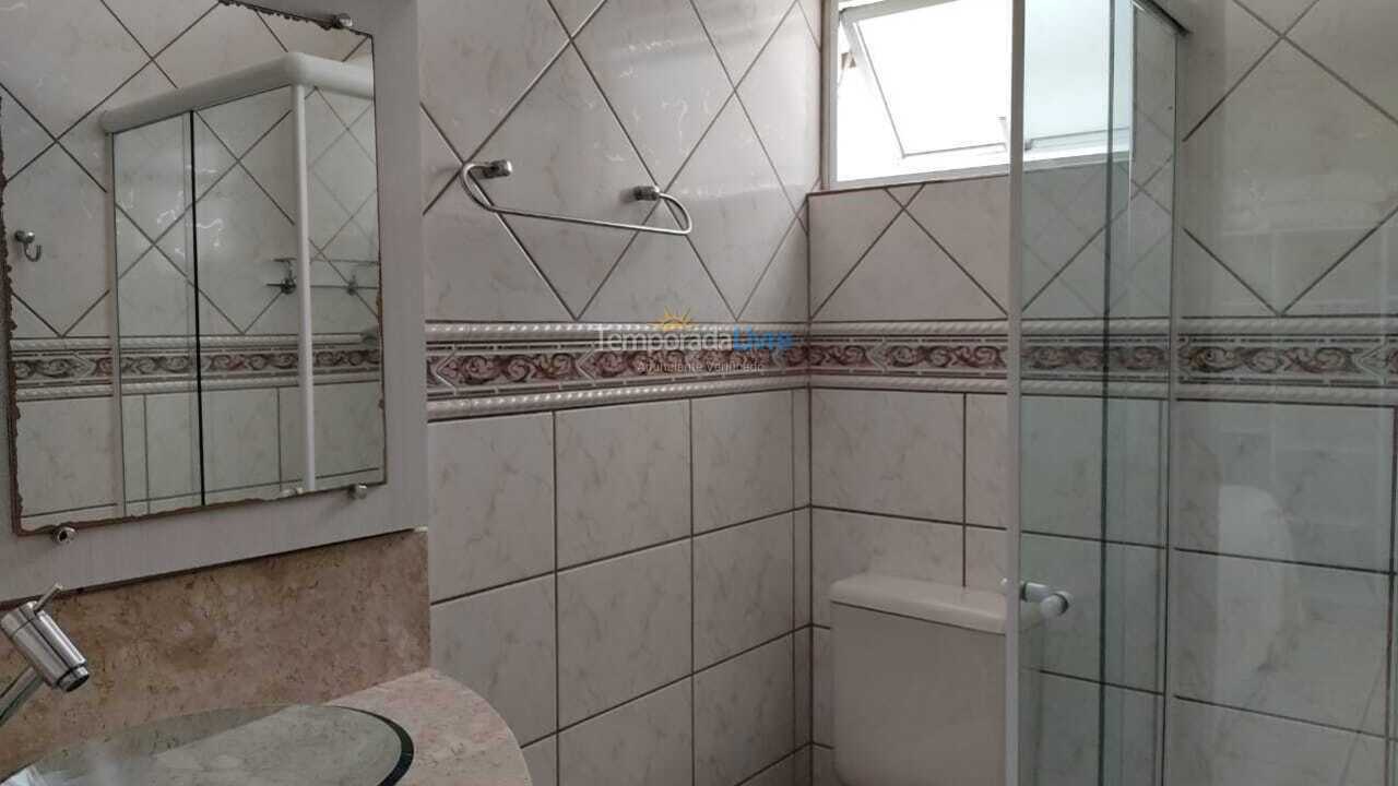 Casa para aluguel de temporada em Bombinhas (Praia de Bombinhas)