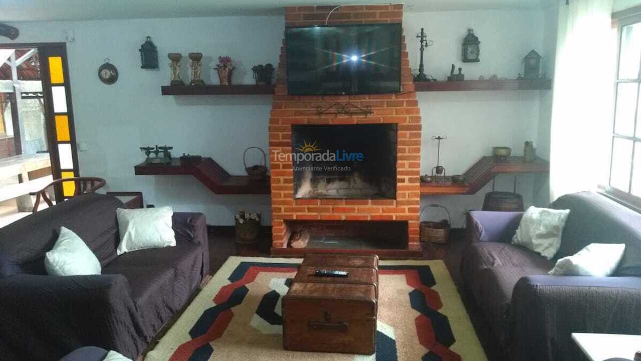 Casa para aluguel de temporada em Teresópolis (Granja Guarani)