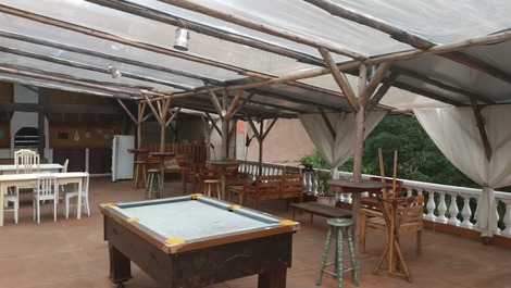 Casa c/ Churrasqueira,Piscina Perto da CBF, Feirarte, Parque NAC