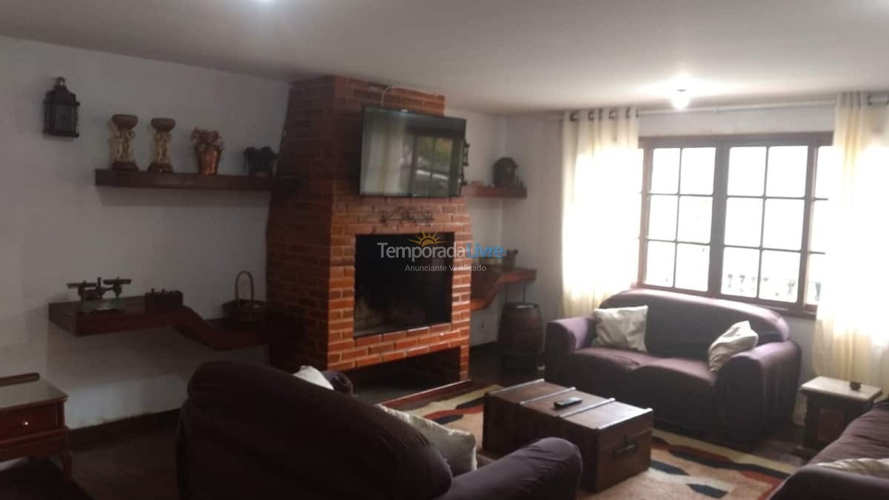 Casa para aluguel de temporada em Teresópolis (Granja Guarani)