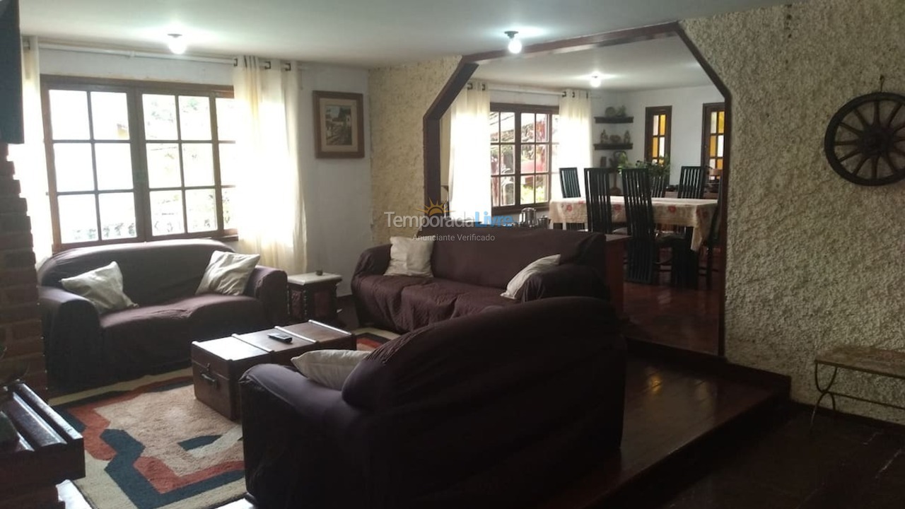 Casa para aluguel de temporada em Teresópolis (Granja Guarani)