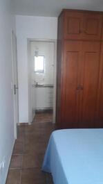 Apartamento playa Tombo Guarujá, 2 habitaciones. 2 baños.